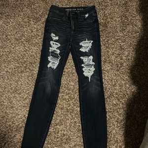 High-rise American Eagle jeans (blue jeans)